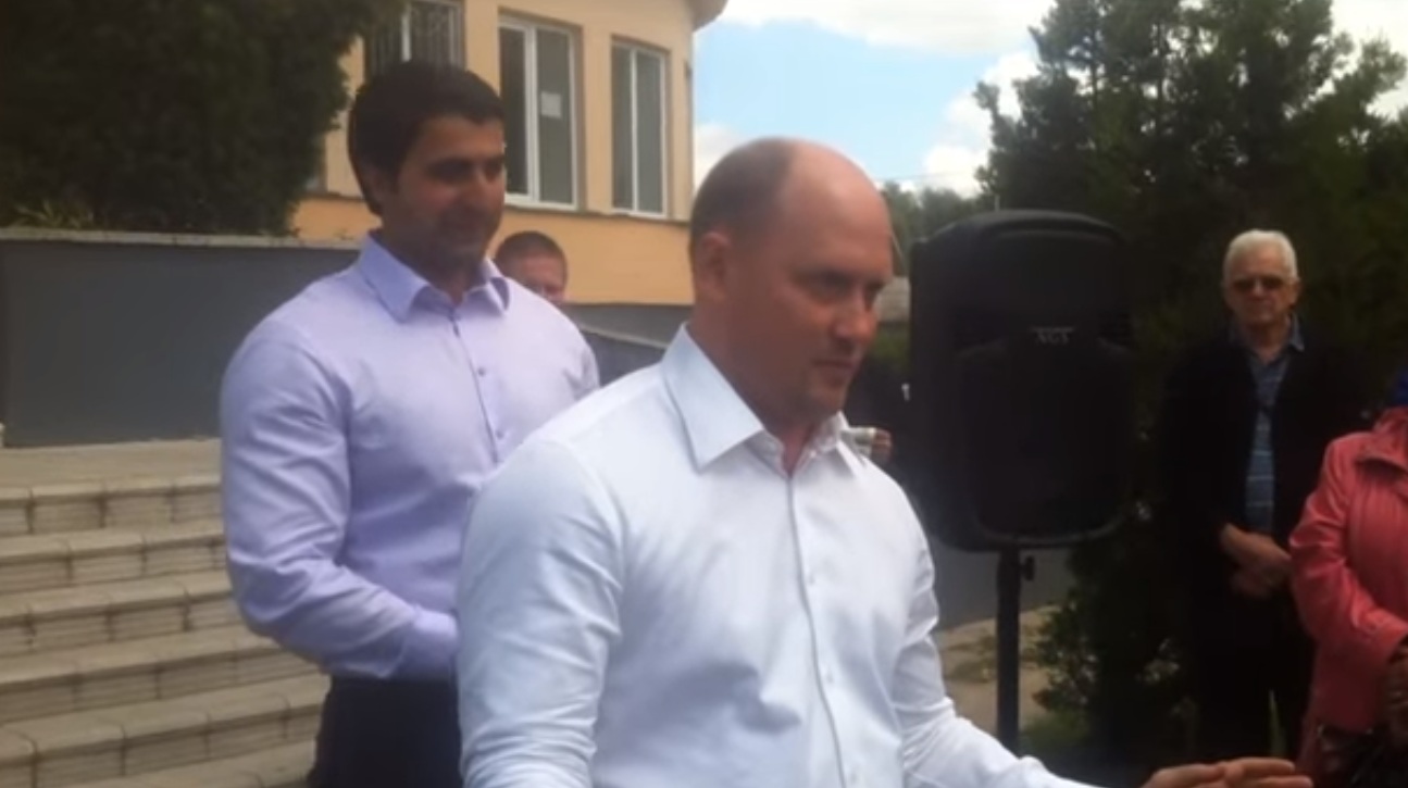 9 06 Poltavschina Sergij Kaplin zamist roboty v komiteti VR agituvav za kandydata v narodni deputatyphoto2 1