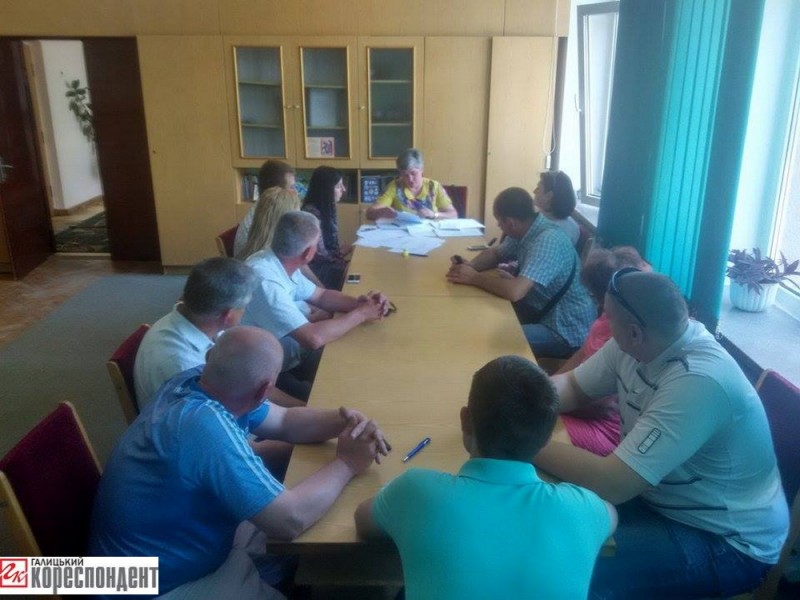 pershe zasidannia OVK 85