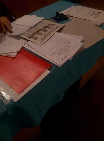 Khersonshchyna chleny DVK zapovnuut protokol olivcem 2