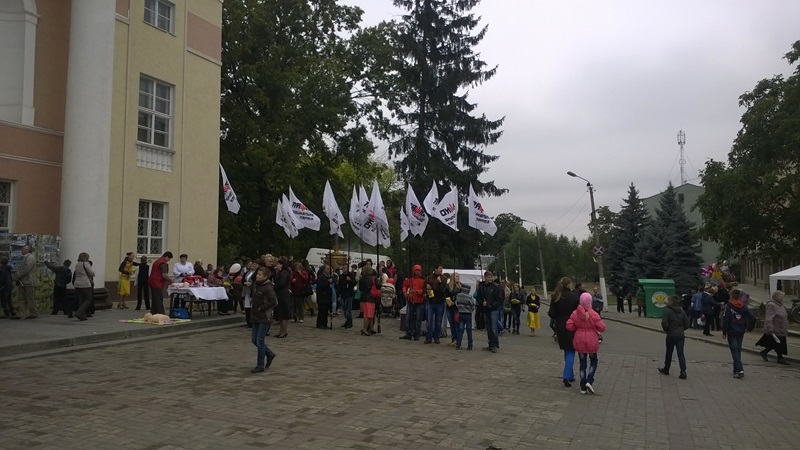 14 09 Rivne Radykaly