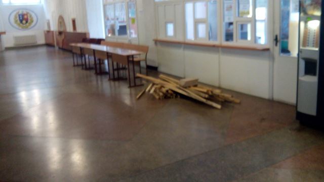 0 vinnitsa doroblyayut kabinku