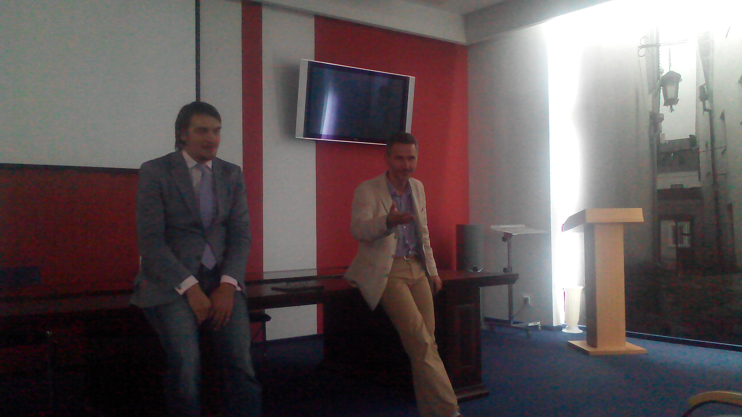 xm-Syla ljudey v K-Pod